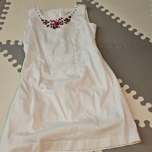 White Sleeveless Dress with Floral Embroidery